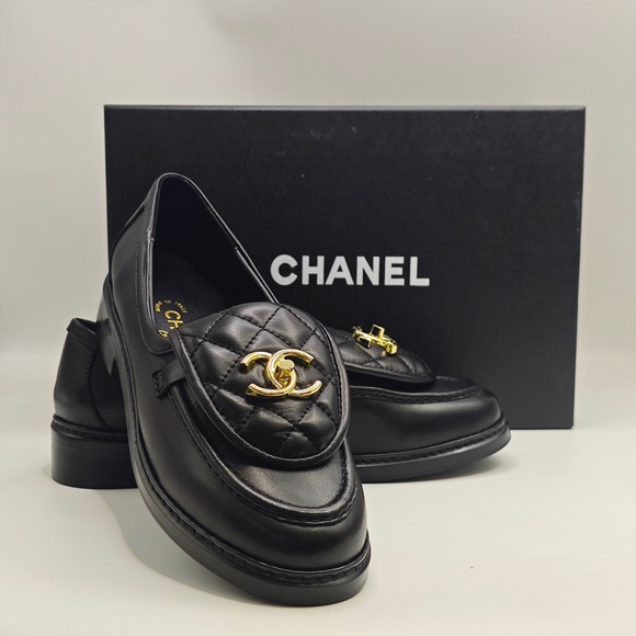 Chanel CC Quilted Loafer Flats - Picture 1 of 5